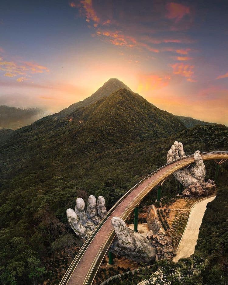 The Ultimate Vietnam Travel Guide: Culture, Cuisine & Natural Wonders